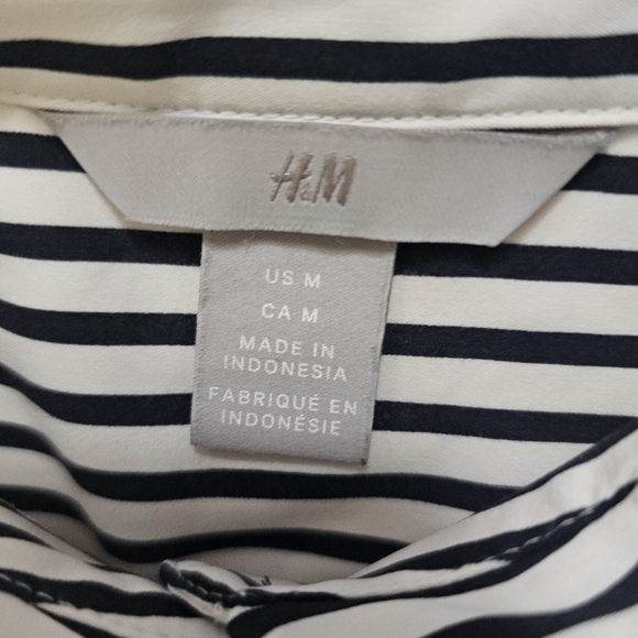H&M Cream & Black Striped Long Sleeve Button-down Shirt Womens Medium - Picture 15 of 15